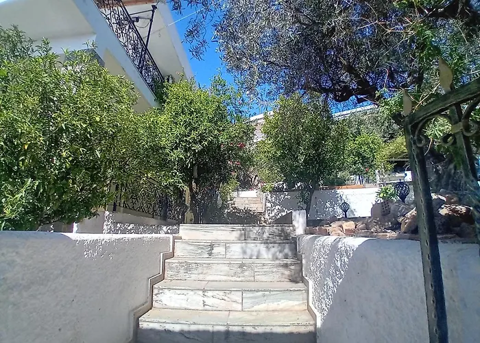 Αίγινα Εξοχική Κατοικία